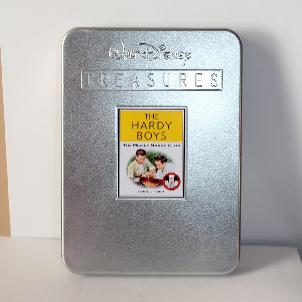 - Disney Treasures The hardy Boys DVD Set In Tin
